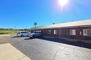 Deerfield Inn by OYO McComb I-55