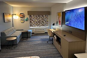 La Quinta Inn & Suites by Wyndham Macon West