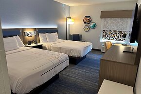 La Quinta Inn & Suites by Wyndham Macon West