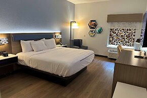 La Quinta Inn & Suites by Wyndham Macon West