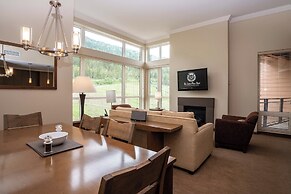 The Sutton Place Hotel Revelstoke Mountain Resort