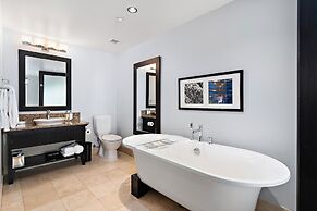 The Parkside Hotel & Spa