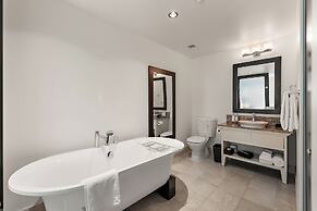 The Parkside Hotel & Spa