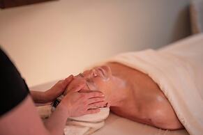 The Parkside Hotel & Spa
