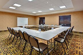 Holiday Inn Express Hotel & Suites WHITECOURT by IHG