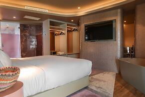 The Views Baia - Adults Only