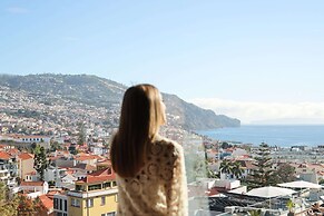 The Views Baia - Adults Only