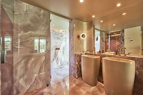 The Views Baia - Adults Only