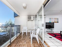 Baronnet Apartments