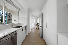 Baronnet Apartments
