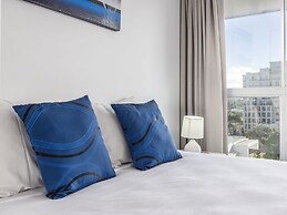 Baronnet Apartments