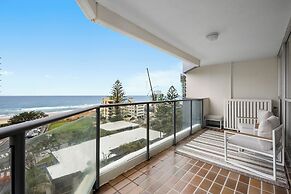 Baronnet Apartments