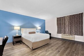 SureStay Plus by Best Western Windsor