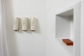 AmishView Inn and Suites