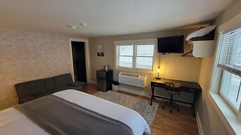 Gunstock Inn & Suites
