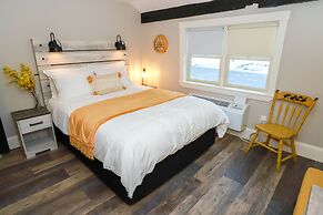 Gunstock Inn & Suites