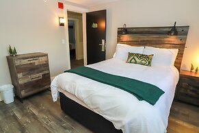 Gunstock Inn & Suites