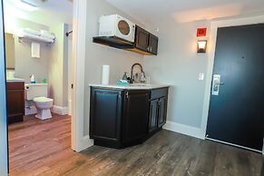 Gunstock Inn & Suites