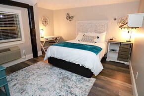 Gunstock Inn & Suites