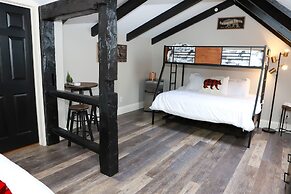 Gunstock Inn & Suites