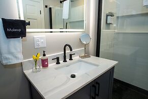 Gunstock Inn & Suites