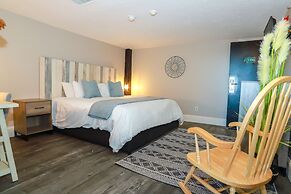 Gunstock Inn & Suites