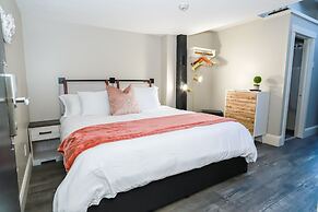 Gunstock Inn & Suites