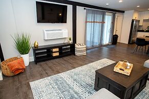 Gunstock Inn & Suites