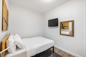 Hotel 27 by LuxUrban