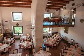 Kallikoros Country Resort & Spa