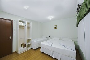Charm Iguassu Suites Pousada