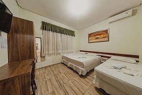 Charm Iguassu Suites Pousada