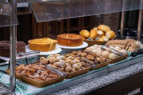 Charm Iguassu Suites Pousada