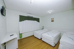 Charm Iguassu Suites Pousada