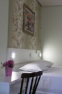 Charm Iguassu Suites Pousada