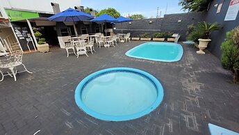 Charm Iguassu Suites Pousada