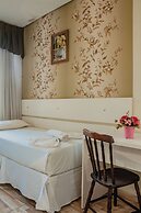 Charm Iguassu Suites Pousada