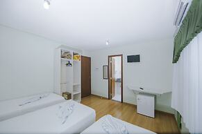 Charm Iguassu Suites Pousada