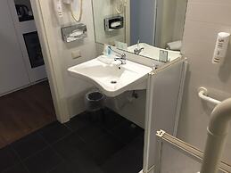 Holiday Inn Genoa City by IHG