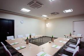 Holiday Inn Genoa City by IHG