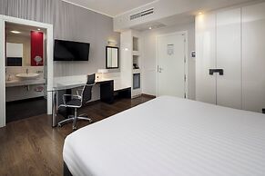 Holiday Inn Genoa City by IHG