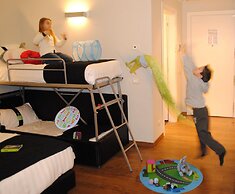 Holiday Inn Genoa City by IHG