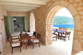 Urania Luxury Villas