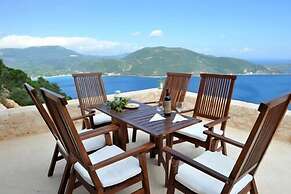 Urania Luxury Villas