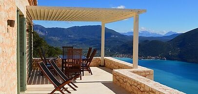 Urania Luxury Villas