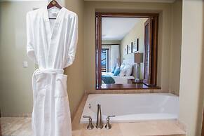 Alegranza Luxury Resort