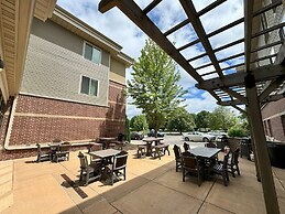 Sleep Inn & Suites Madison - Monona
