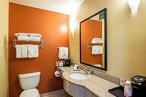 Sleep Inn & Suites Madison - Monona
