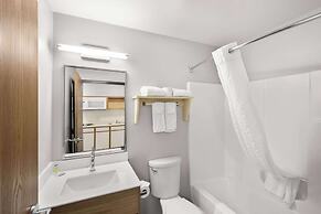 Days Inn & Suites by Wyndham Rochester Mayo Clinic South
