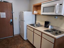 Days Inn & Suites by Wyndham Rochester Mayo Clinic South